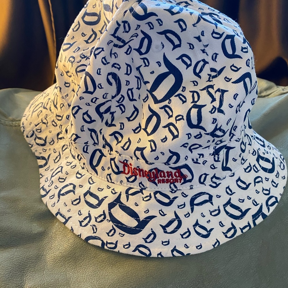 Disney adult white hat